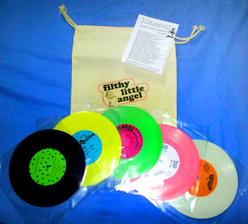 SINGLES CLUB